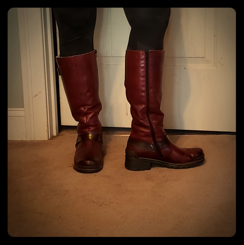 Womens Reiker moto/rider tall boot -Red Size 39